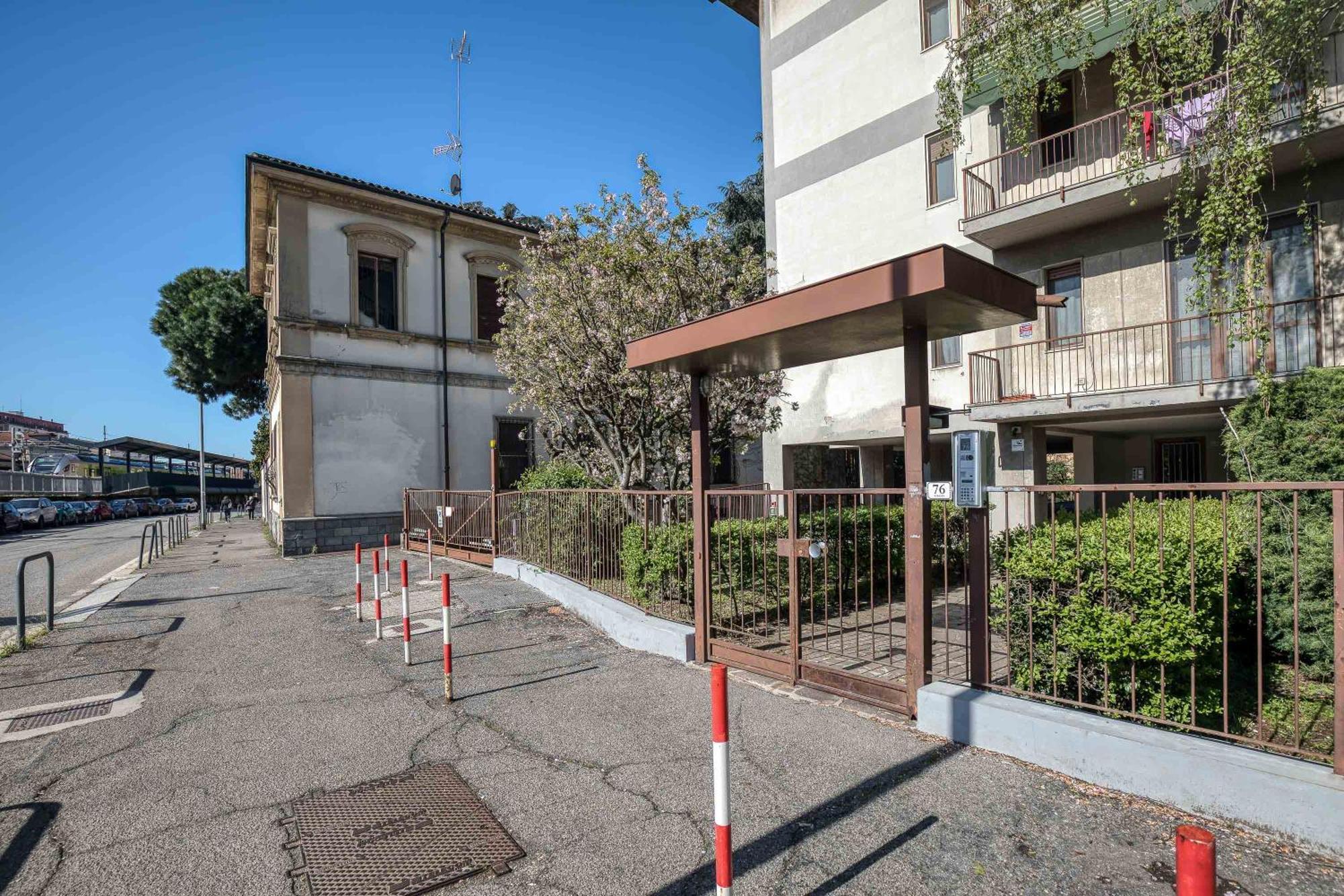 Angolo Alla Stazione - Bilocale Ristrutturato Zona Stazione E Ospedali Pavia Exterior photo